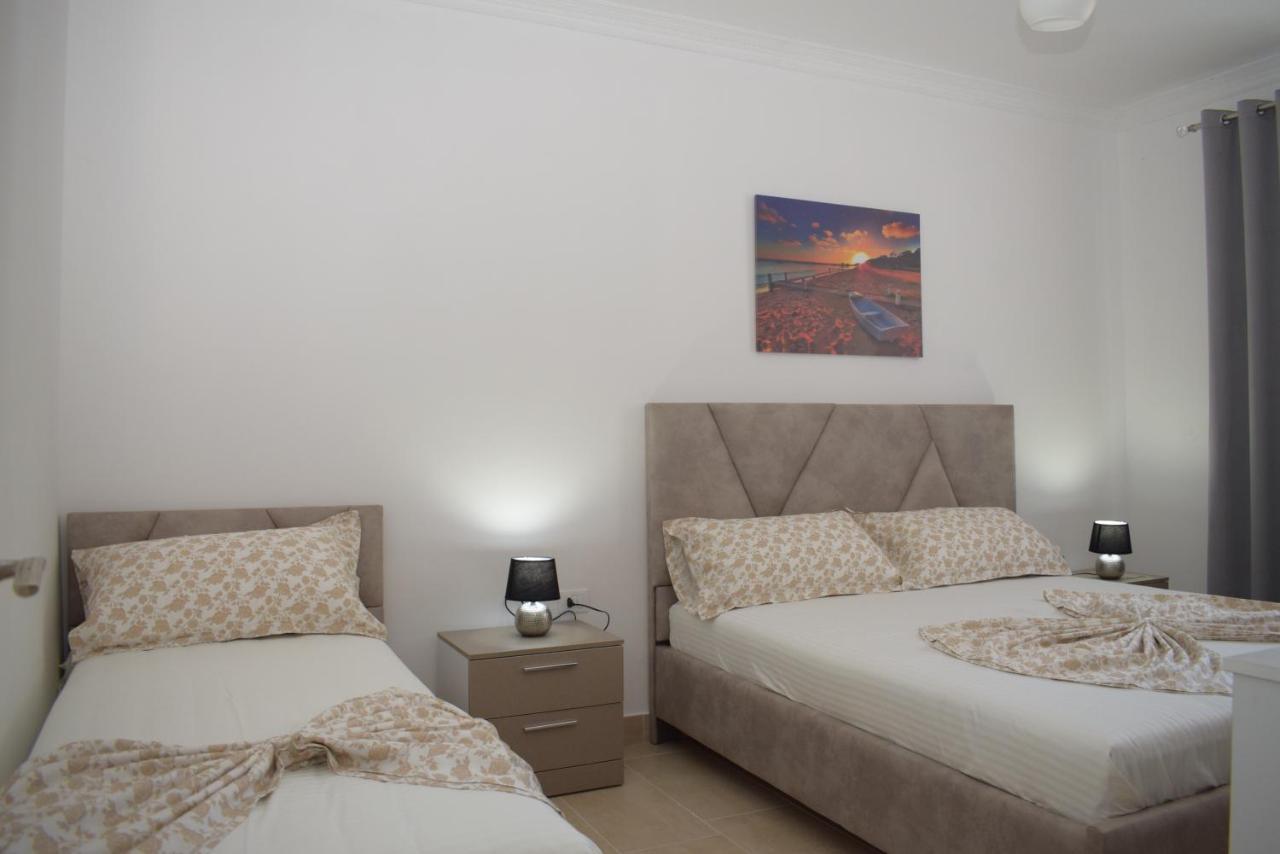 Best Summer Apartment ゴーレム エクステリア 写真